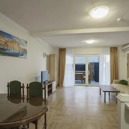 Magnolia Apartmanhotel